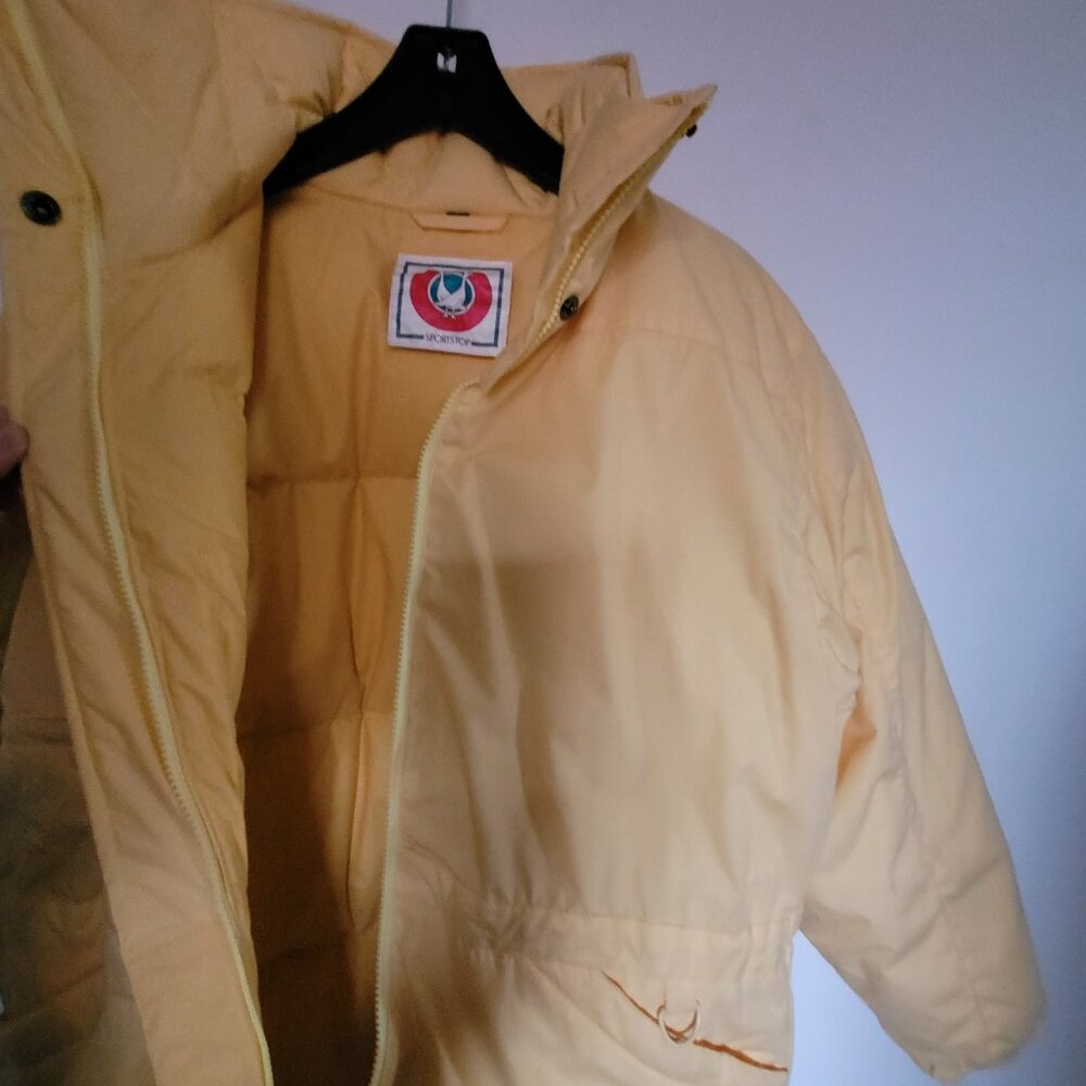 Yellow down filled ski Jacket